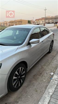 نيسان ألتيما